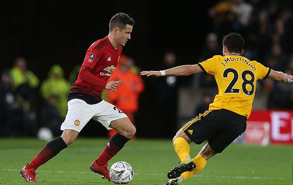 他也视大卫 他也视大卫